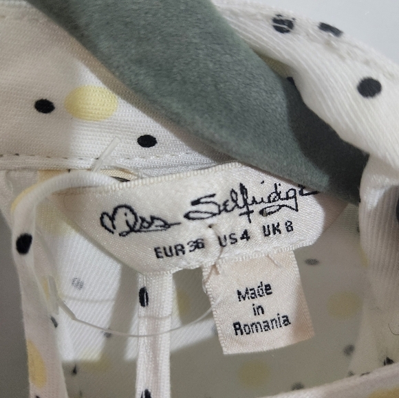 Elegant 100% VISCOSE White Polka Dot Dress,, Size 4 - Picture 3 of 10